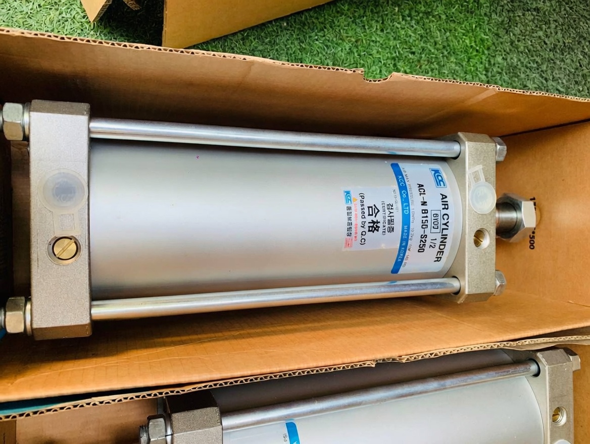 Xi Lanh Khí Nén Vuông Lớn KCC Hàn Quốc Ø150 - ACL-N B150